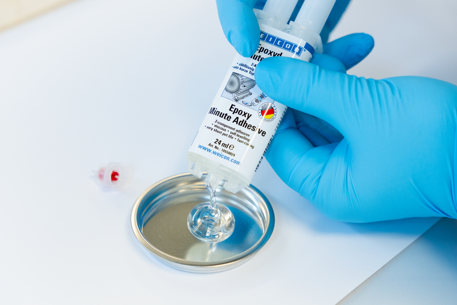 Epoxidové minutové lepidlo | Univerzálně použitelné epoxidové lepidlo odolné vůči vysokým teplotám