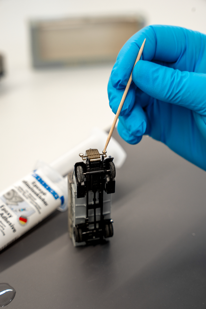 Epoxidové minutové lepidlo | Univerzálně použitelné epoxidové lepidlo odolné vůči vysokým teplotám