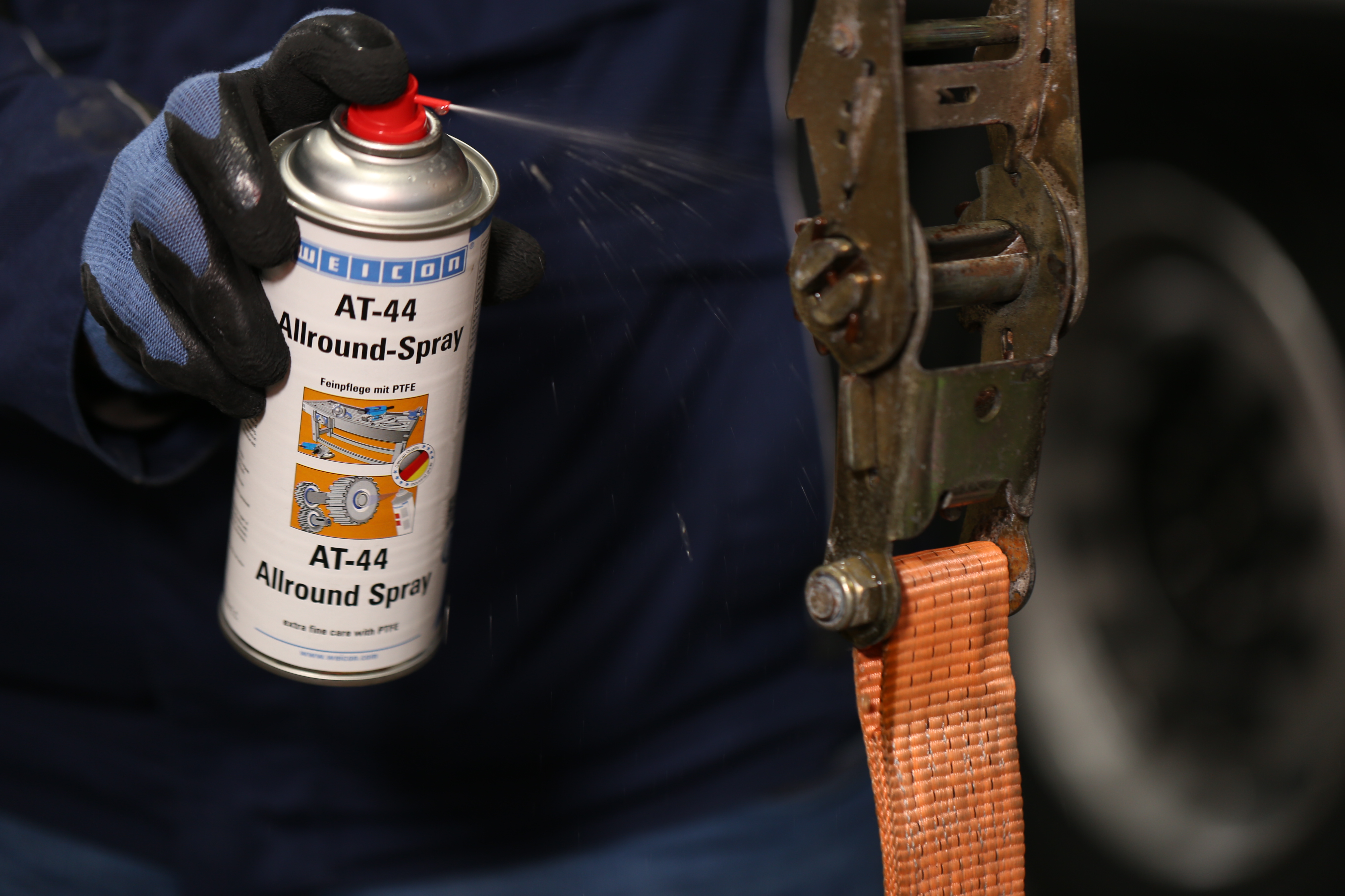 AT-44 Všestranný sprej | mazací a multifunkční olej s PTFE